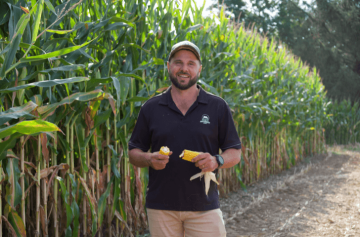 Nic and Kirsty Verhoek